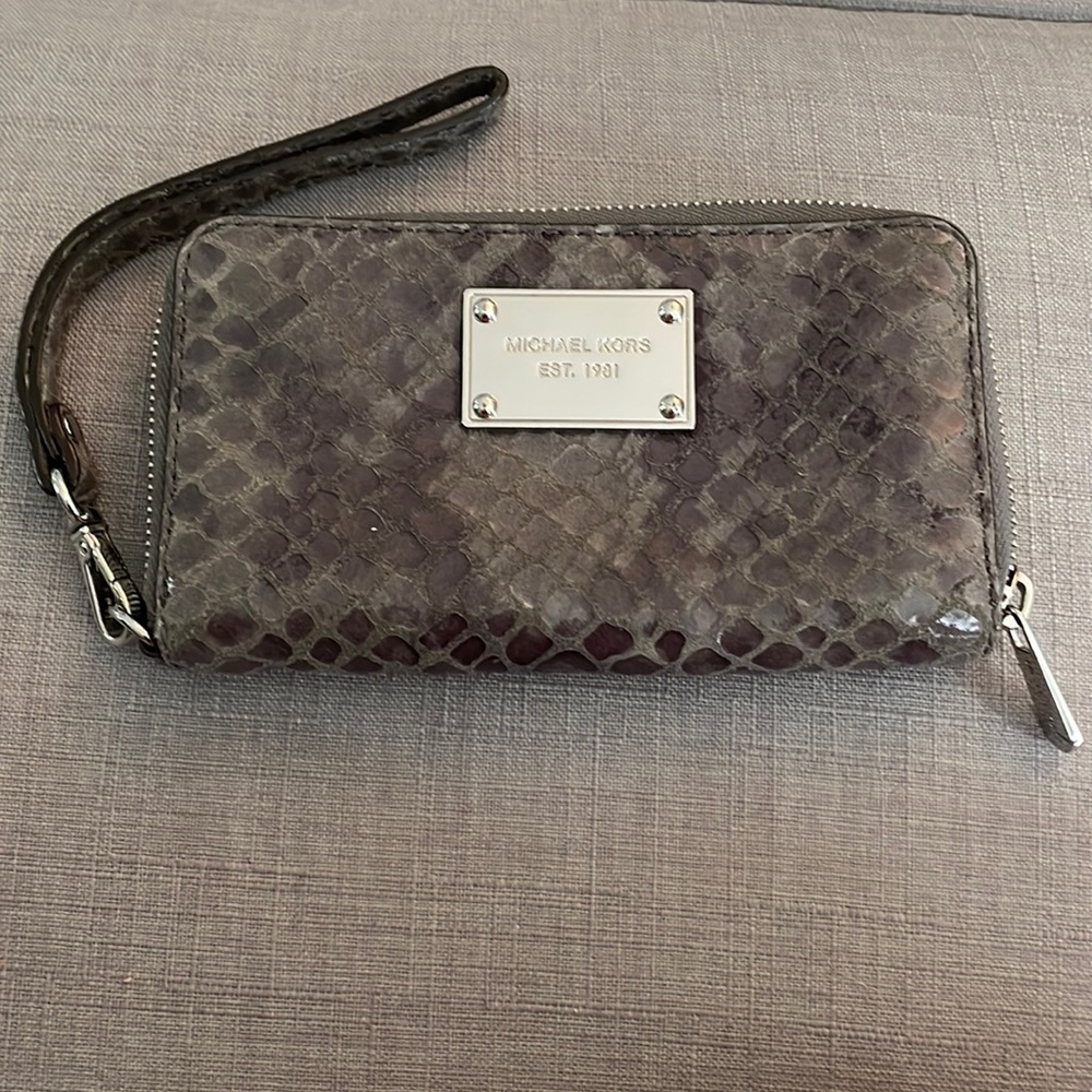 Michael Kors wallet and phone case